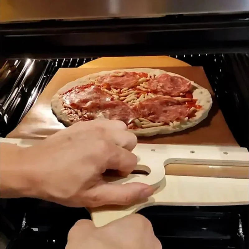 pelle à pizza évite les accidents